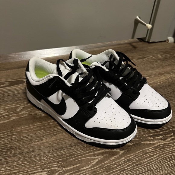 Dunks - Picture 3 of 5